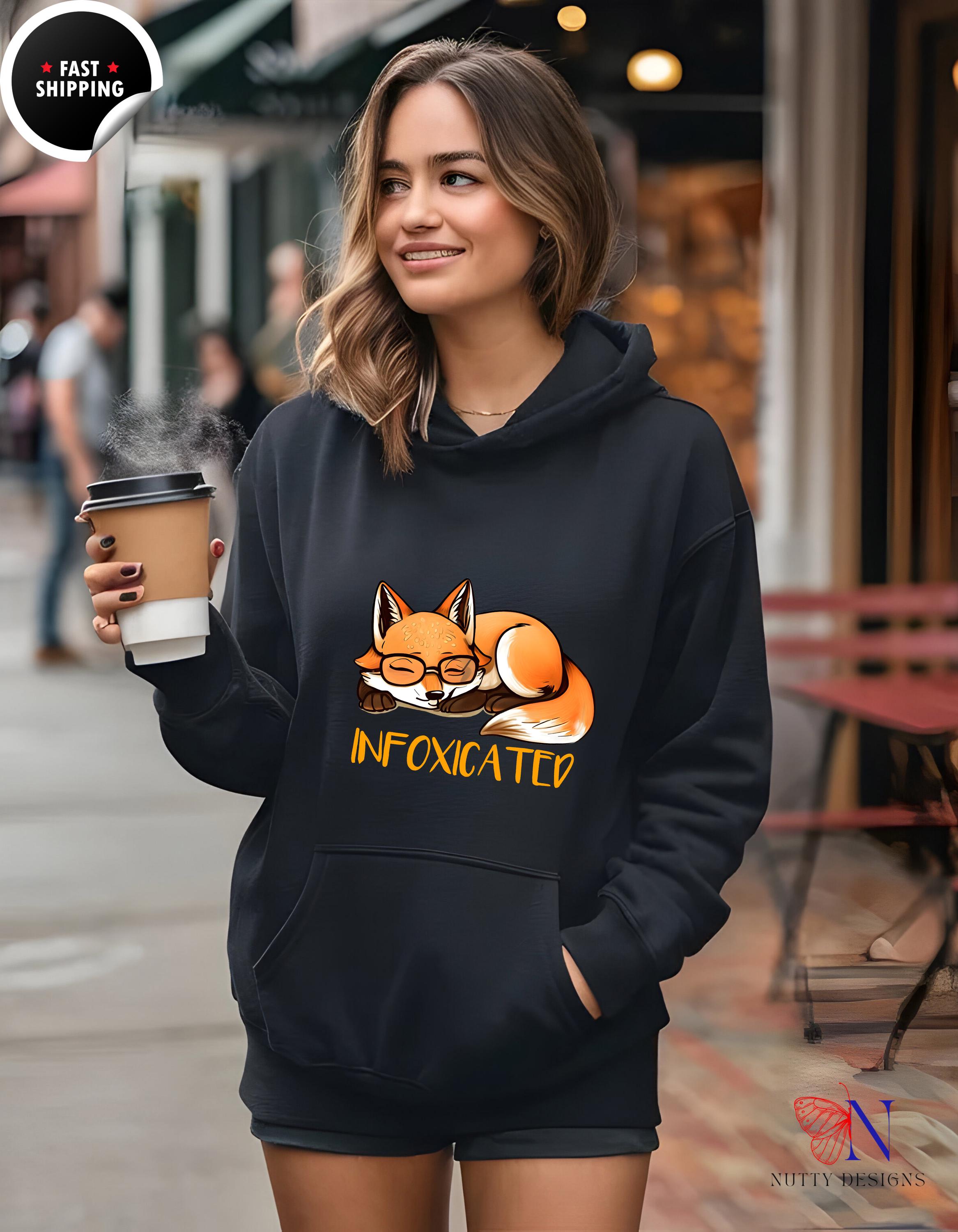 Cute Sleeping Fox Sweatshirt, Funny and Cozy Animal Sweatshirt for Ladies, Perfect Gift for Fox Lovers & Nature Enthusiasts